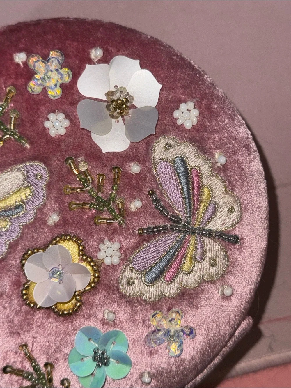 Velvet Butterfly Embroidered Jewelry Case - Pink